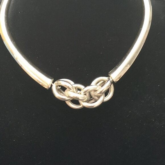 Dynamite Ladies Gold Tone Choker with Knotted Detail in Front - Picture 4 of 4